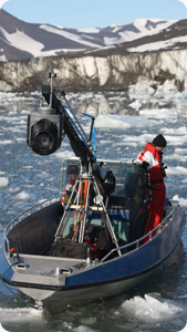 cineflex_boat_2